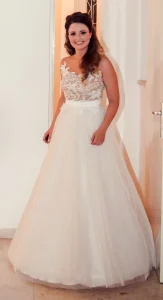 νυφικά 2 σε 1