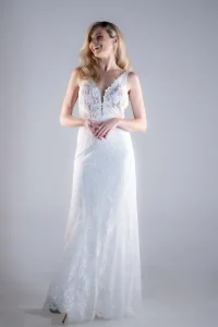 νυφικά με δαντέλα