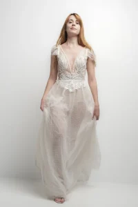 νυφικά με δαντέλα