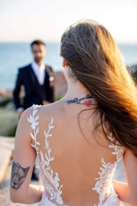 νυφικά με δαντέλα