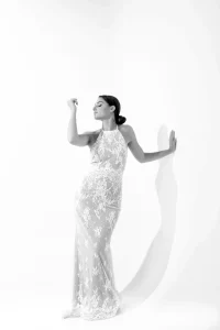 νυφικά ίσια γραμμή